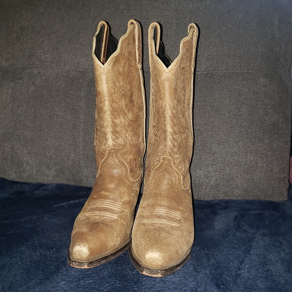 Rockin Country Tan Leather Snip Toe Western Boot Size 8 W